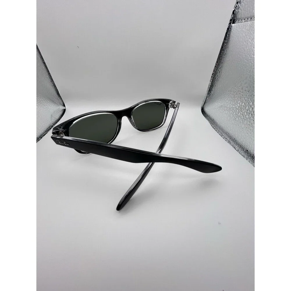 Ray-Ban RB2132 New Wayfarer Polarized Sunglasses Black/Green 55-18 145mm